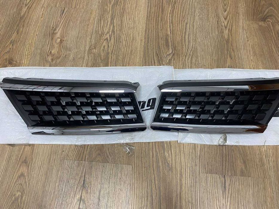 Решітки радіатора NISSAN TIIDA 05-12