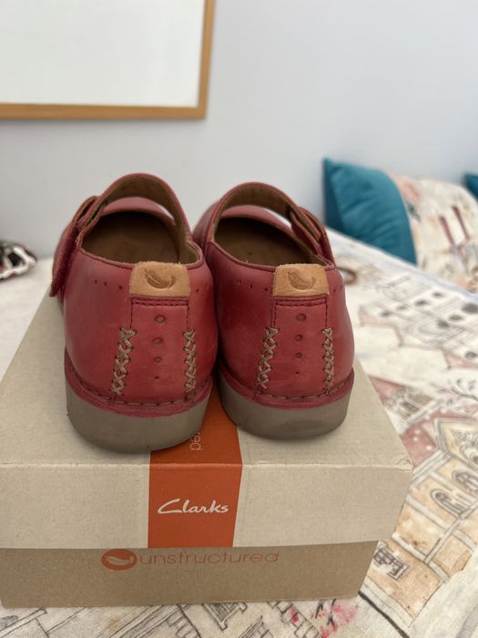 Clarks 37.