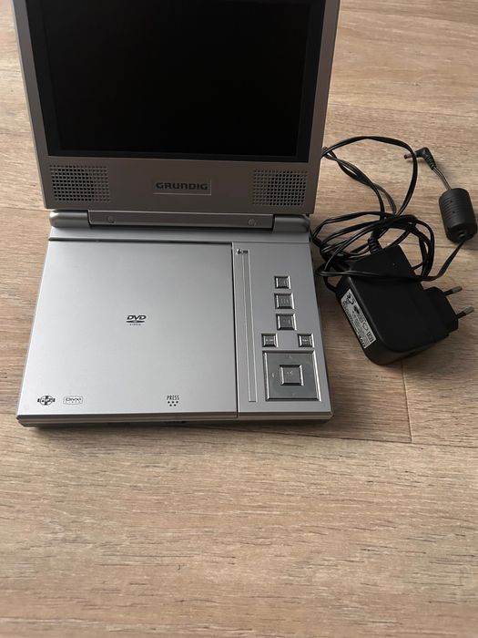 Grundig DVD-P 7600