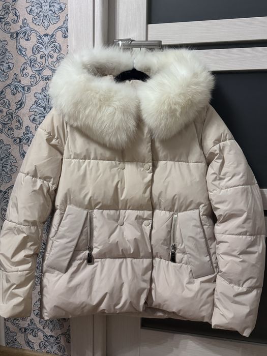 Жіноча зимова курточка