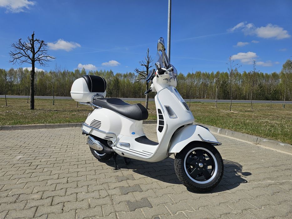 Piaggio Vespa  300 gts