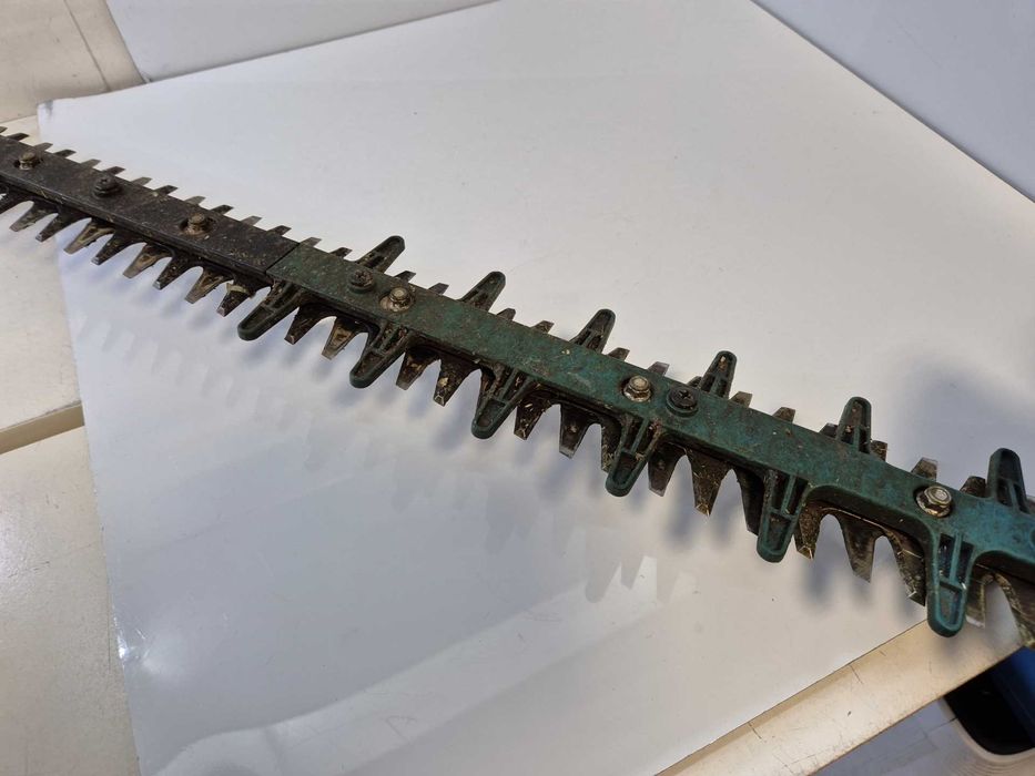 Nożyce akumulatorowe do żywopłotu Makita DUH601Z