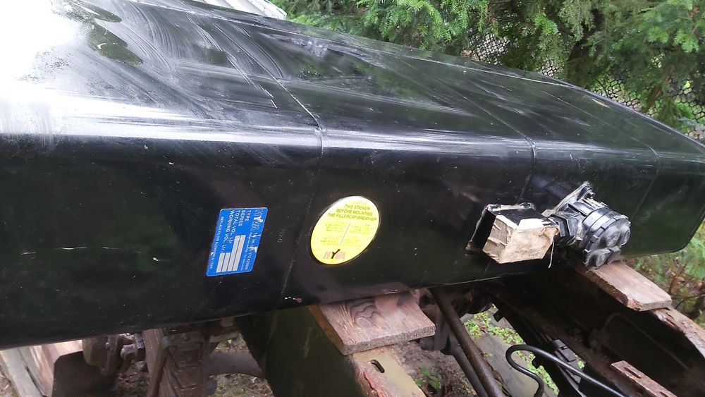 Nowy zbiornik oleju hydraulicznego HYVA 250 L