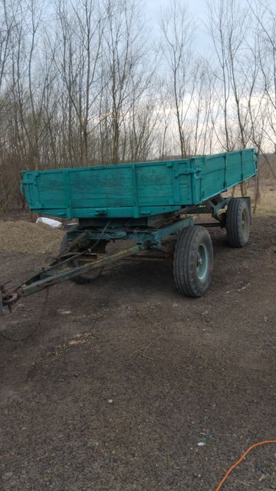Продам прицеп 2 птс 4