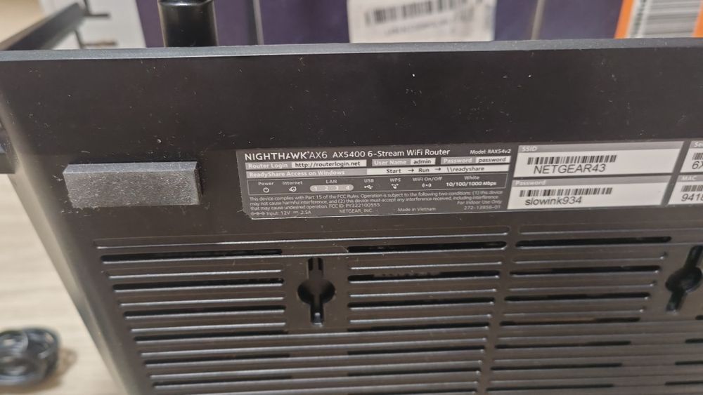 Потужний Wi-Fi 6 роутер Netgear Nighthawk  AX5400 (WiFi 6)