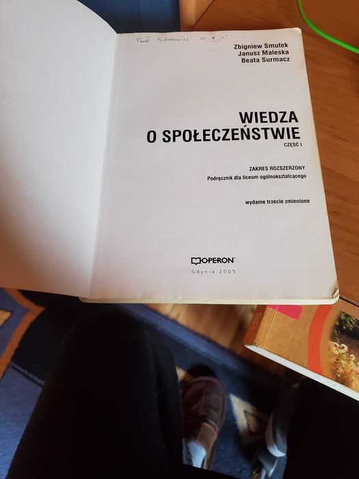 Wiedza o społeczeństwie - Praca zbiorowa Operon