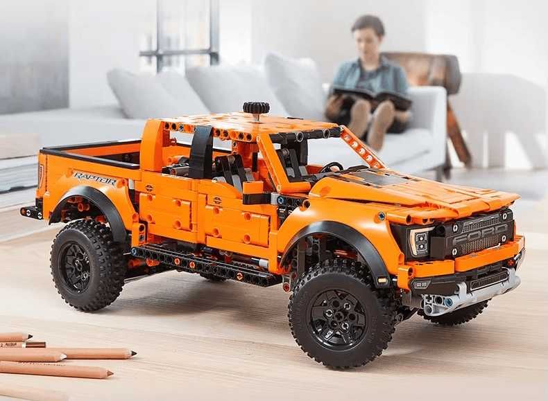 ‼️В КОРОБЦІ‼️Конструктор Ford Raptor F-150, Technic 42126 /двигуни