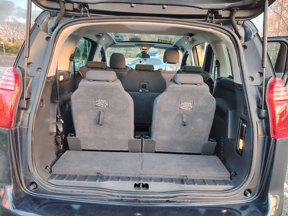 Peugeot 5008 1.6 E-HDi Allure 2013 Caixa Automática 7 lugares 220milkm