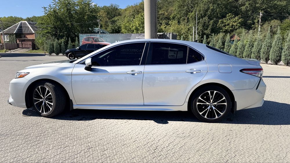 Toyota Camry XV 70 Sport Edition