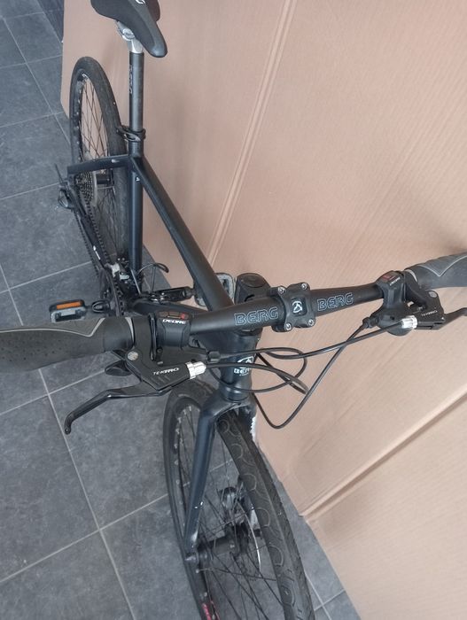 Bicicleta berg preta