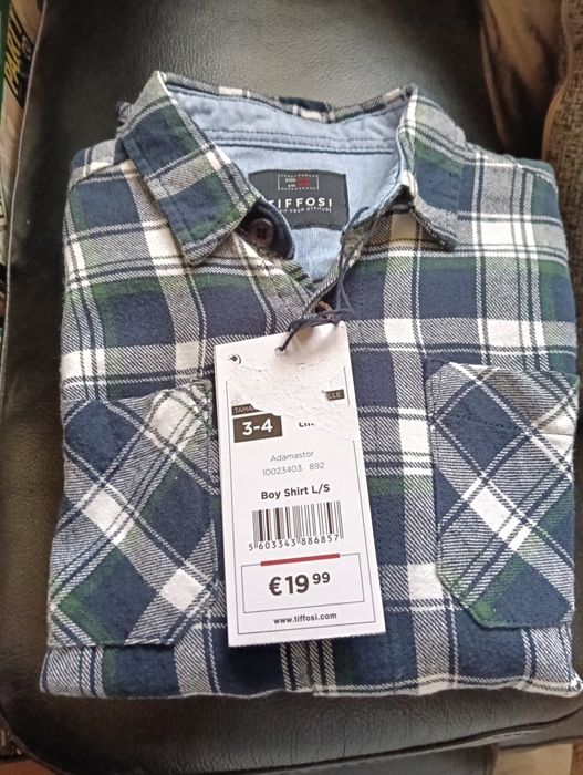 Camisa ao xadrez para rapaz