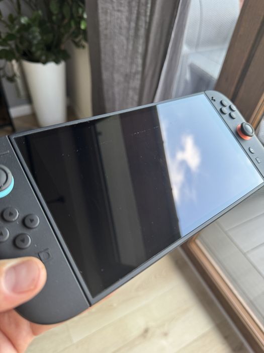 Nintendo Switch 2 + gra + Switch 2 Pro Controller
