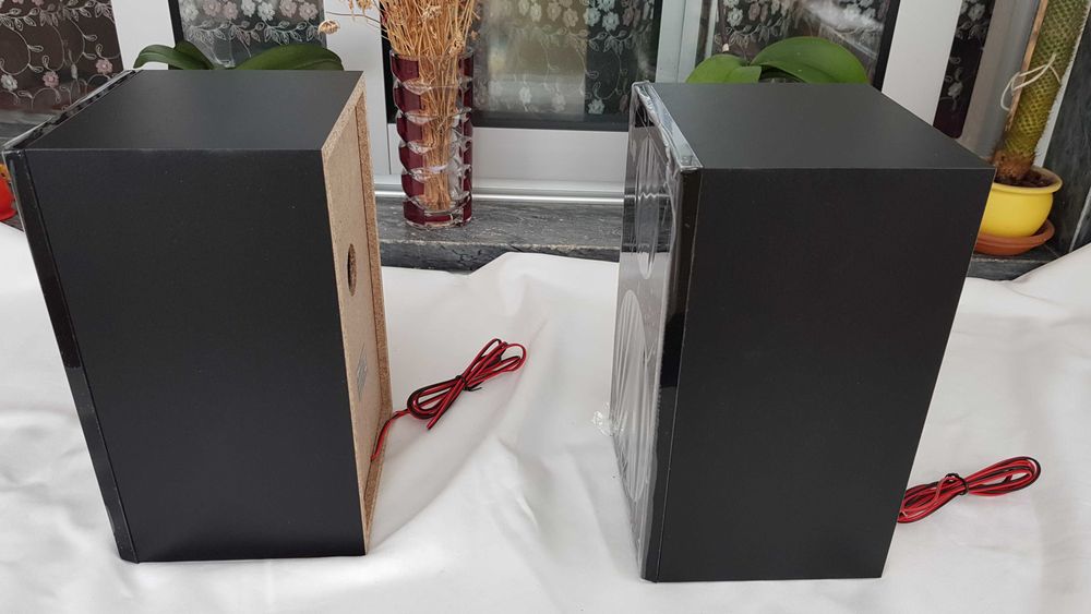 Colunas LG Speaker System CMS2460F 100W 6Ohm