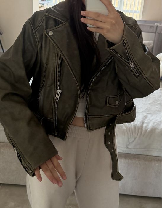 Оверсайз косуха у вінтажному стилі Zara
