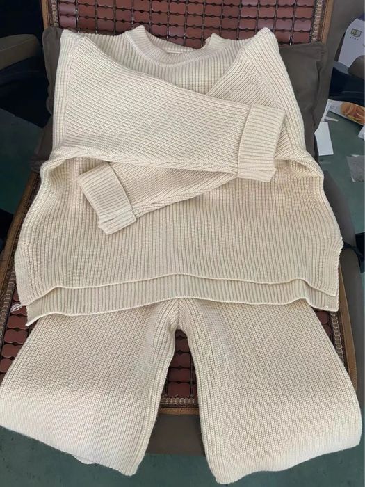 Костюм вязка стильний