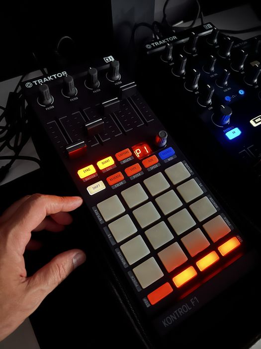 Kontrol Z1 MK1+ X1 MK2 + F1 excelente estado