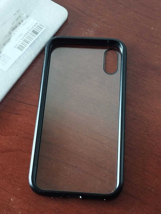 Capa iPhone 14 Pro Plástico Rígido Transparente