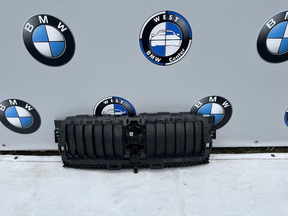 BMW G26 I4 жалюзі передні бмв і4 г26 жалюзі переднього бампера верхні