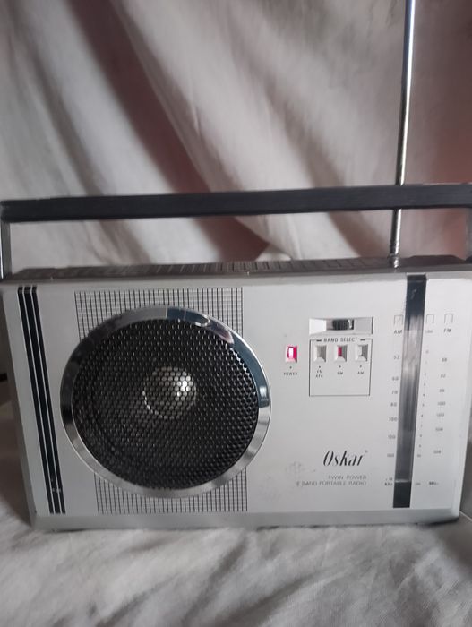 Rádio portátil Oskar