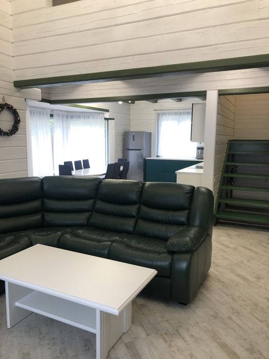 Greenhouse-автономний, в лісі, річка, на 8-10 осіб