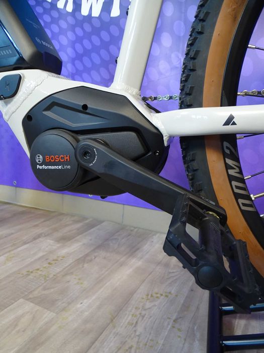 Rower elektryczny BULLS BOSCH  Lt Performace CX bateria 500