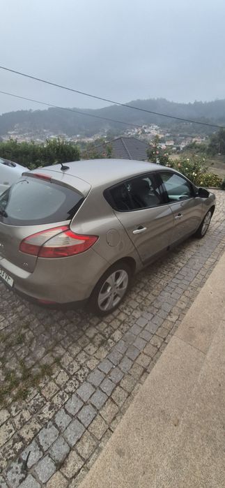 Megane 3 com 193000kms foto 4