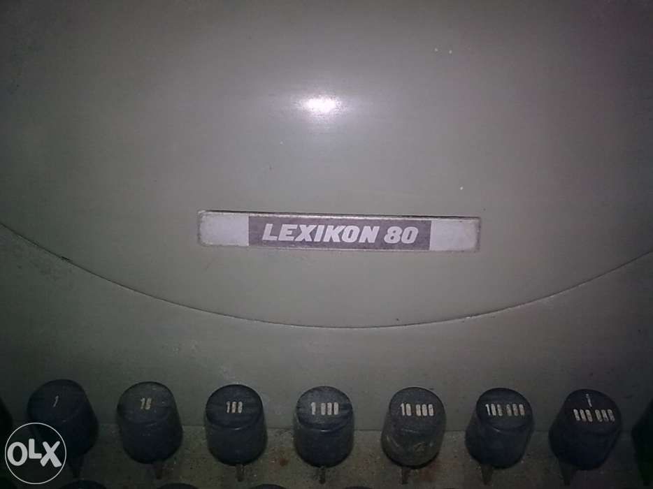 Máquina escrever antiga