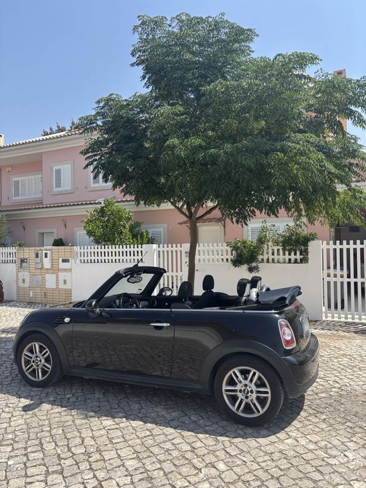 Mini Cabrio Preto