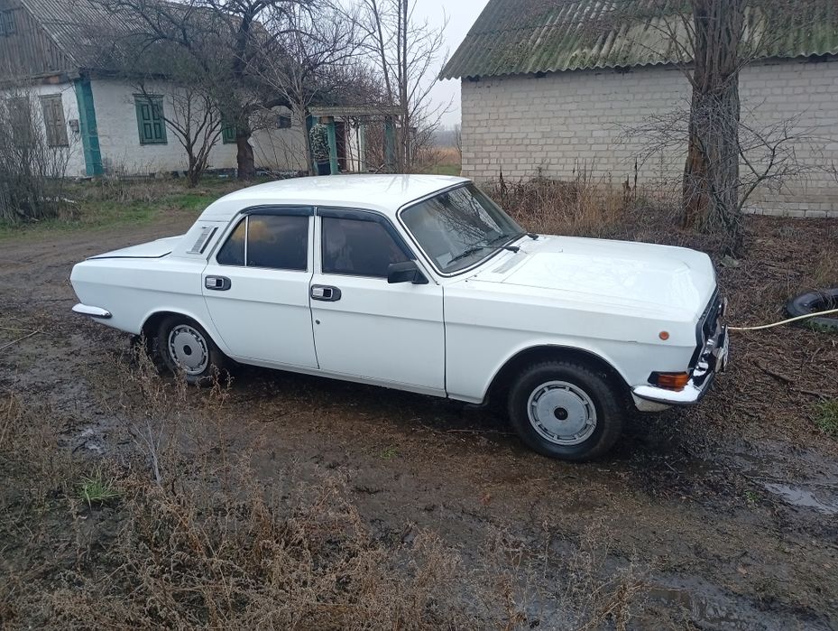 Продам Волга 2410