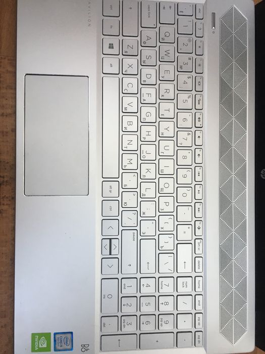 Продам на запчасти HP Pavilion Laptop 15-cs2050ur