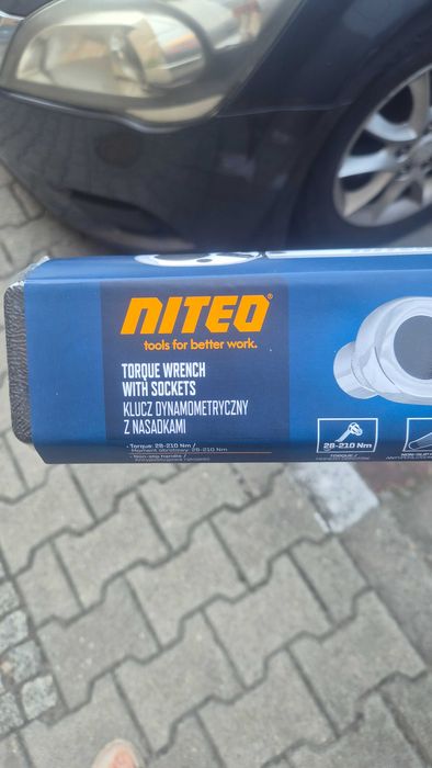 Niteo Klucz dynamometryczny z nasadkami