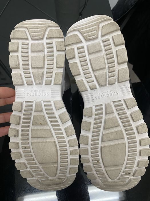 Tenis sckechers mulher novos