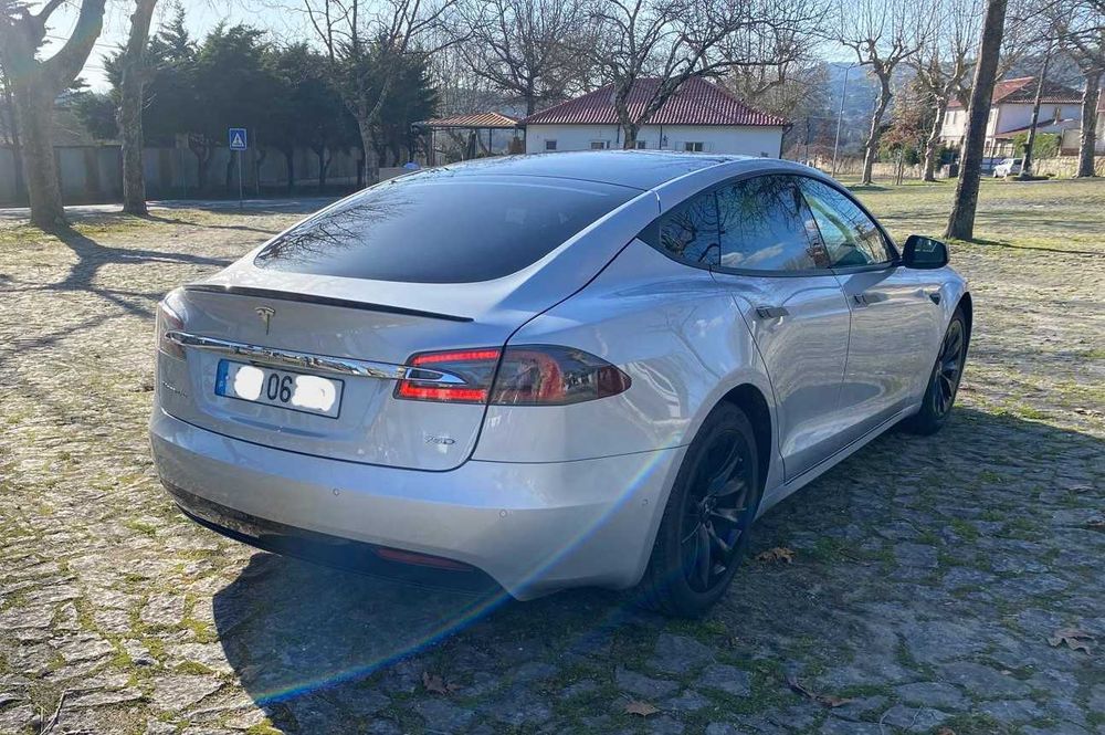 TELSA MODEL S 75D 525CV - IVA DEDUTIVEL PARA EMPRESAS