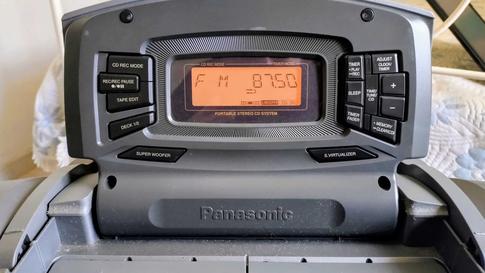 Super Radio Boombox Rara Panasonic RX-ED707 Radio CD K7 X2