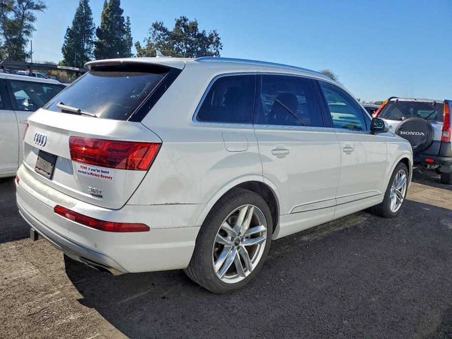 2017 AUDI Q7 prestige