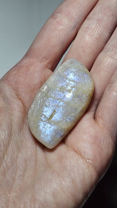 Naturalny Kamień Księżycowy – Duży Okaz 22g.