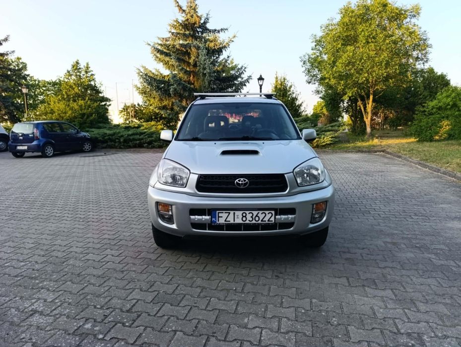 Toyota RAV-4