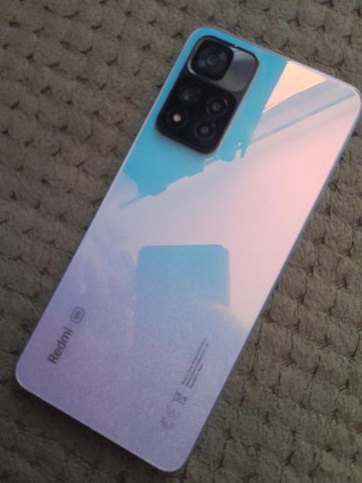 Продам телефон редми