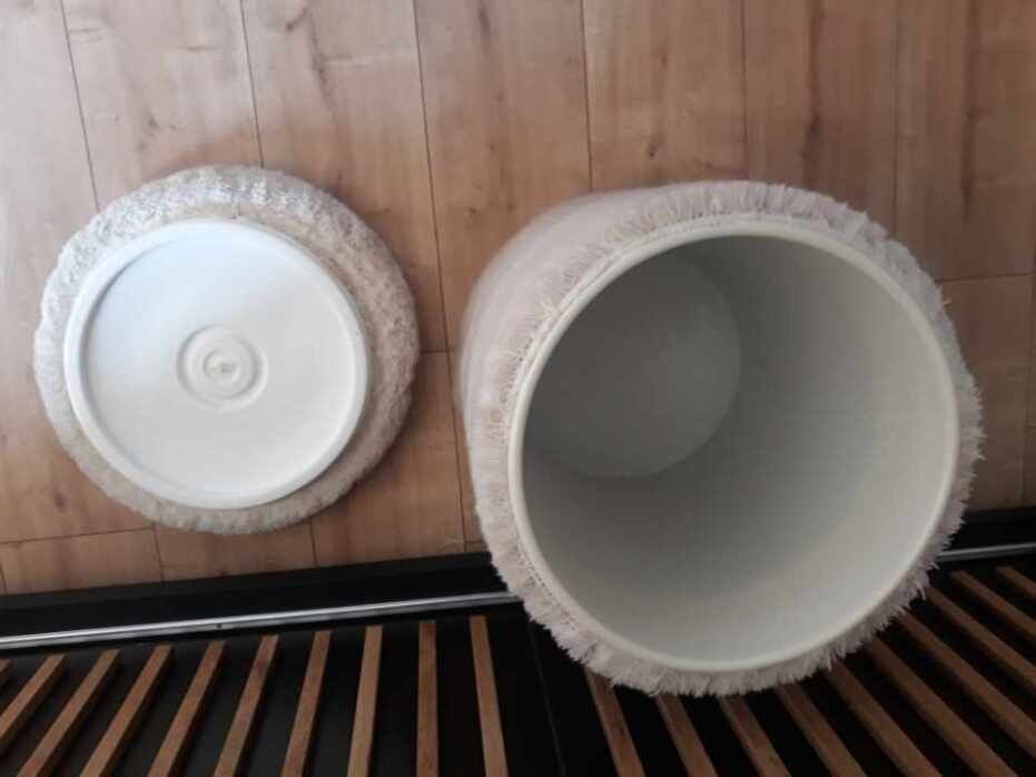 Pufa pluszowa ze schowkiem