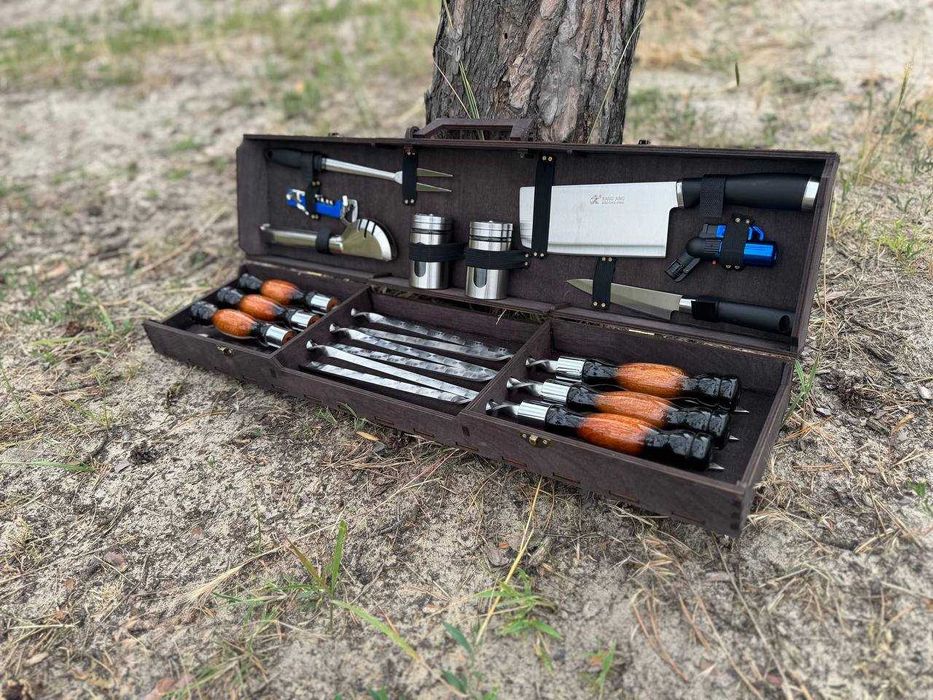 Подарунковий набір шампурів у кейсі Набір шампурів Набір для шашлику