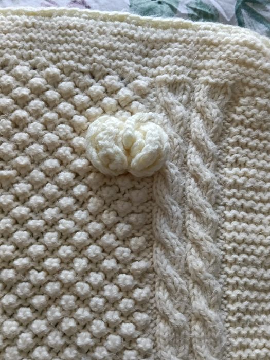 Manta amarela lã feita á mão