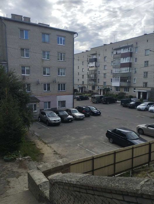 Продаж кімнати в гуртожитку по вул. Володимирській, 102