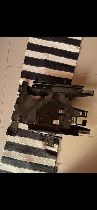Base giratória para banco