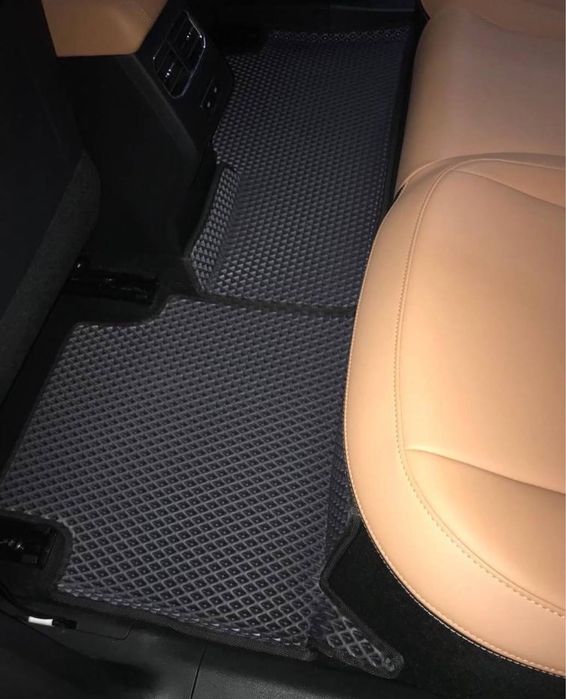 Хіт сезону | 5 килимків для вашого авто! З бортами і без