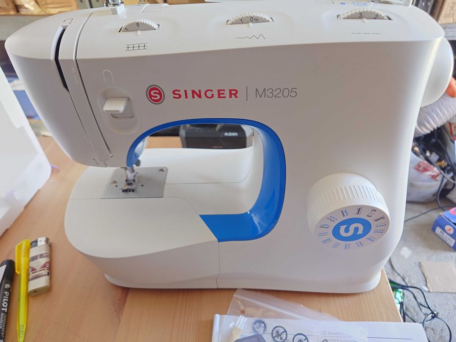 Maszyna do szycia Singer M3205