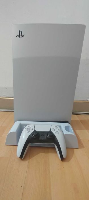 Sprzedam konsole Sony PS5