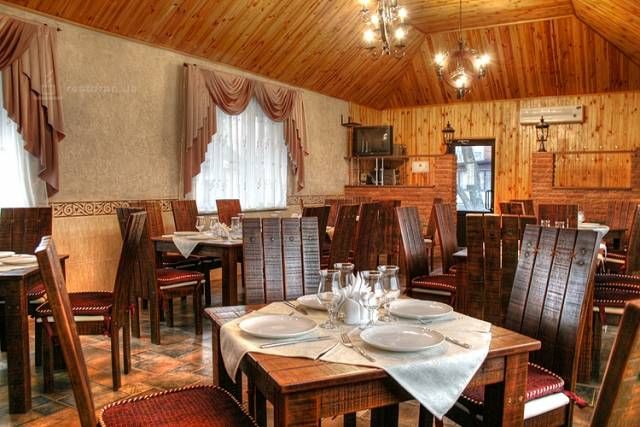 Продам земельну ділянку 3 га з озером с. Романків поруч Мануфактура