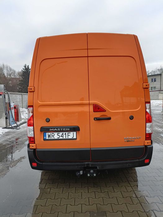 Wynajem busa, Dostawczy L3H2 Renault Master