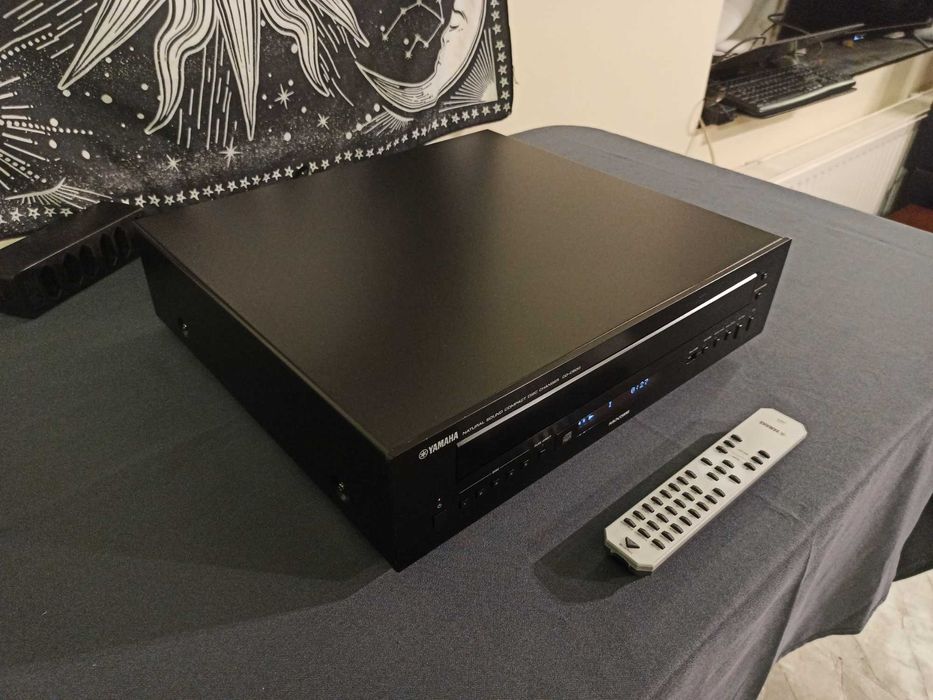 Odtwarzacz CD zmieniarka YAMAHA CD-C600 USB z pilotem