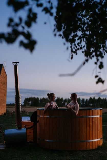 Premium Domek na Roztoczu z  prywantun jacuzzi, sauną i rowerami